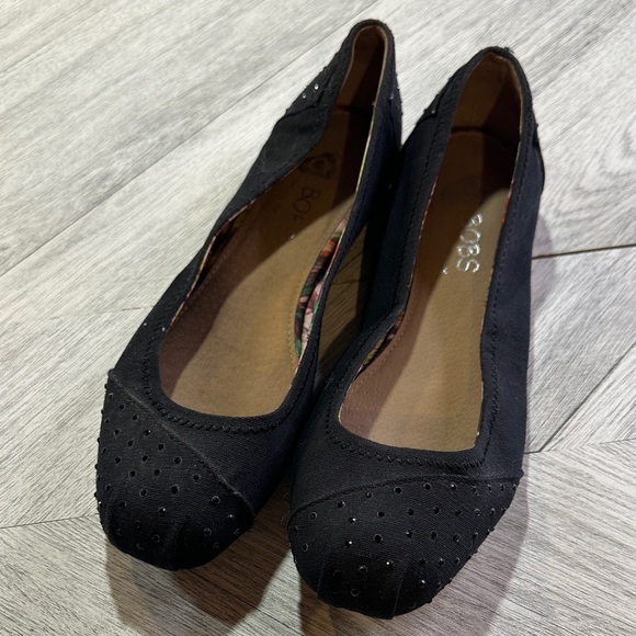 Bobs By Skechers Women’s Black Ballet Flats with Sparkles - Picture 1 of 6